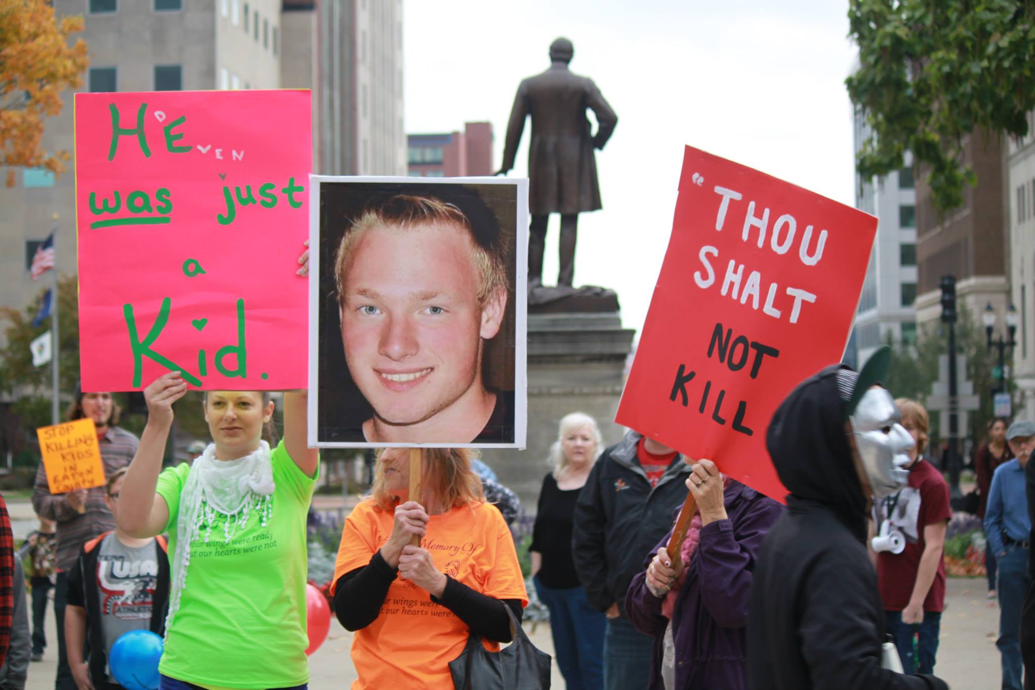 Deven Guilford Rally at the Capital Video